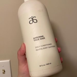 Arbonne True Hair JUMBO Daily Conditioner
